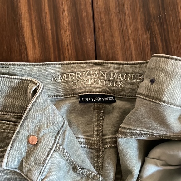 Shorts - Picture 3 of 3